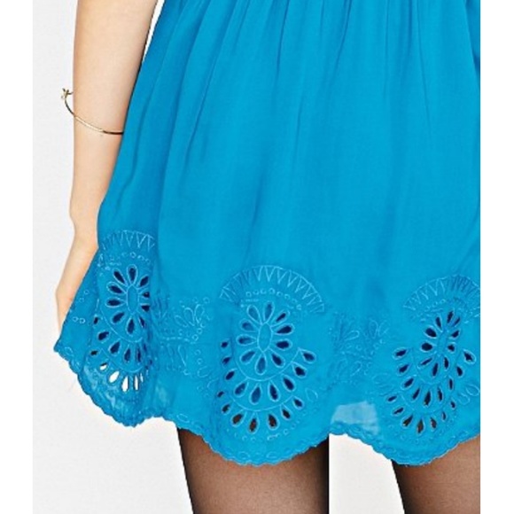 Pins and Needles Scallop Hem Dress in Teal - Picture 4 of 5